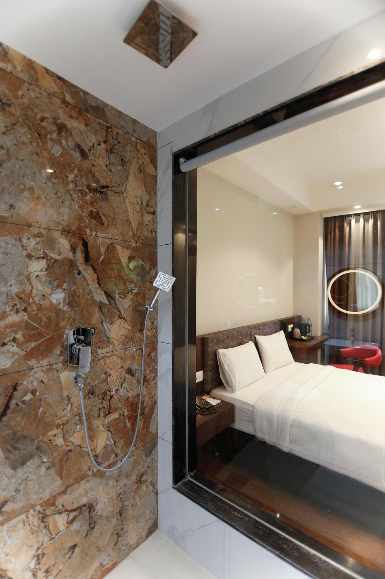 Lakhey Hotel Kathmandu Esterno foto